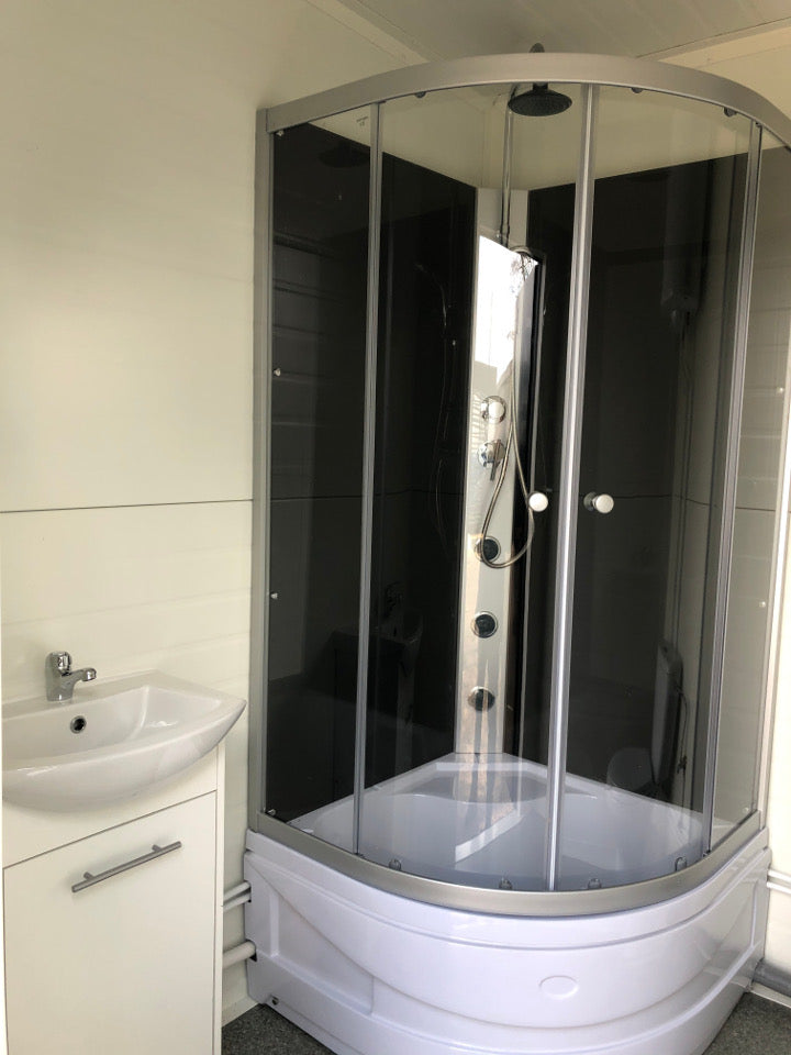 Contenedor sanitario (2x2x 2,8m)