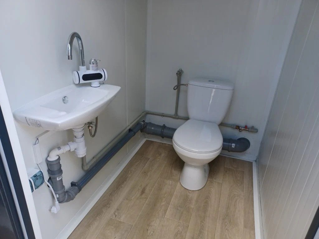 Contenedor sanitario doble de 2 cabinas