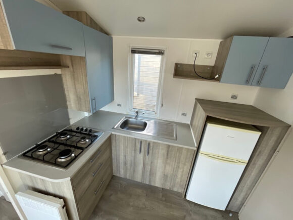 Casas Contenedoras IRM con Terraza de Madera