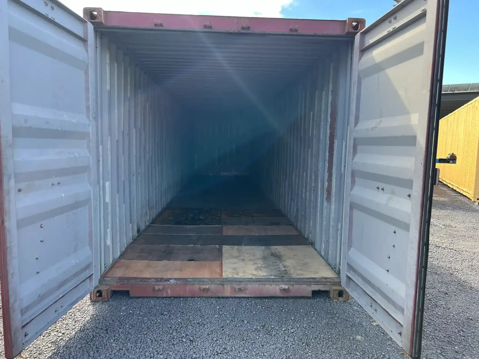 Contenedor marítimo de 40 pies – usado