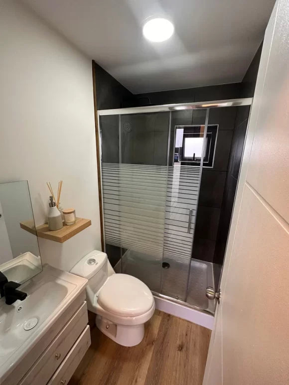 Bonito módulo Surf Box de 30m²