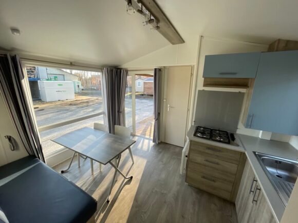 Casas Contenedoras IRM con Terraza de Madera