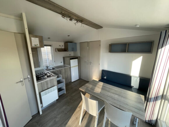 Casas Contenedoras IRM con Terraza de Madera